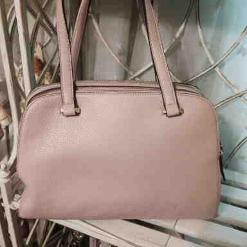 Guess Purse NWOT - Picture 2 of 8